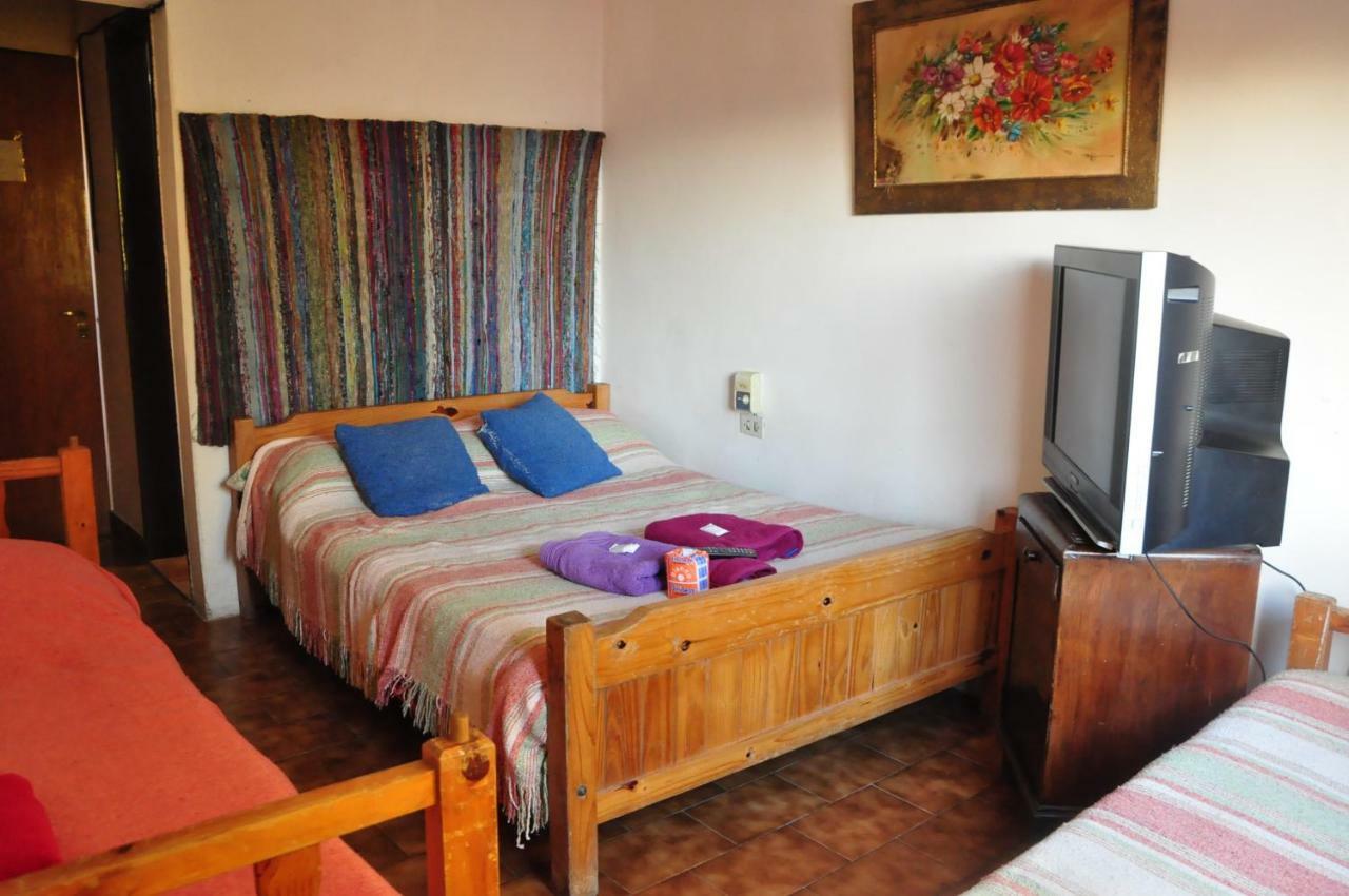 Hotel La Marina Villa Carlos Paz Esterno foto
